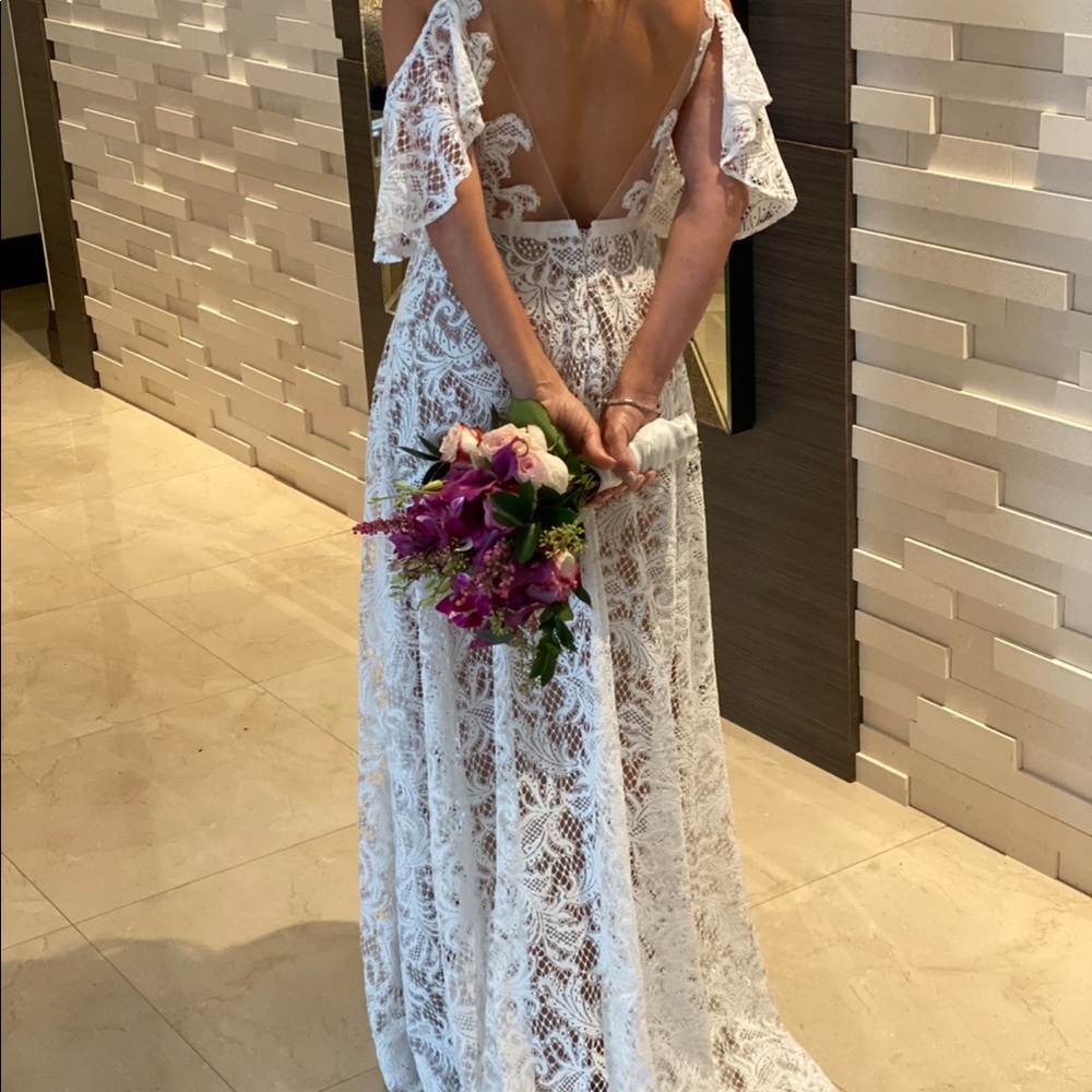 Wedding dress